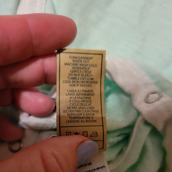 7 For All Mankind Pajamas - Picture 6 of 6